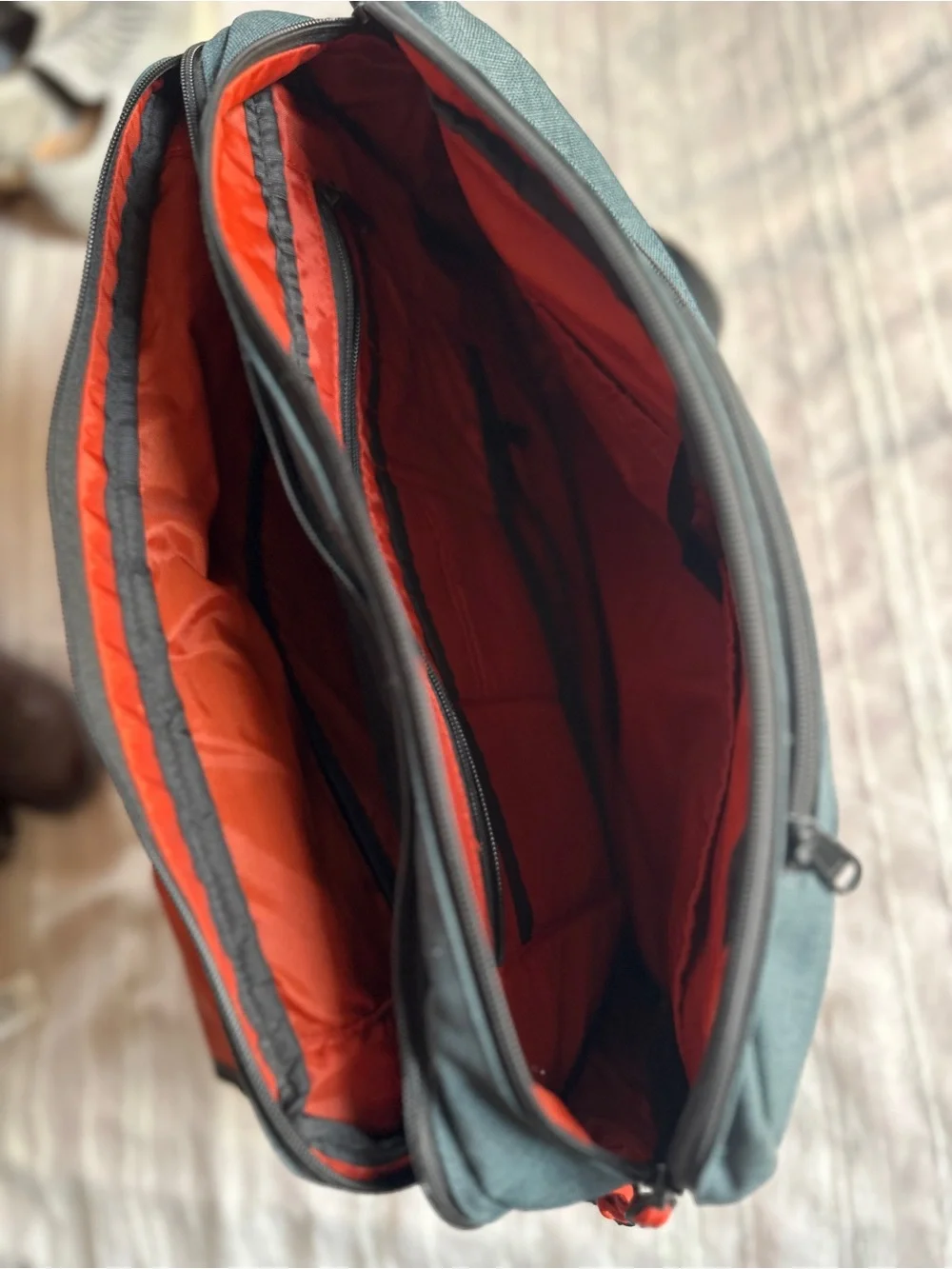 Smith Optics Vintage Y2K Canvas Colorblock Messenger Bag Teal/Rust EUC